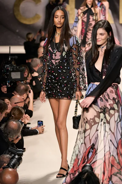 Look 68